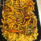 Best C2. Pork Lo Mein (Combo Platter) in Vermilion, OH