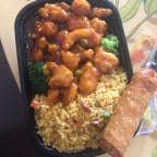 Best C6. General Tso's Chicken (Combo Platter) in Vermilion, OH